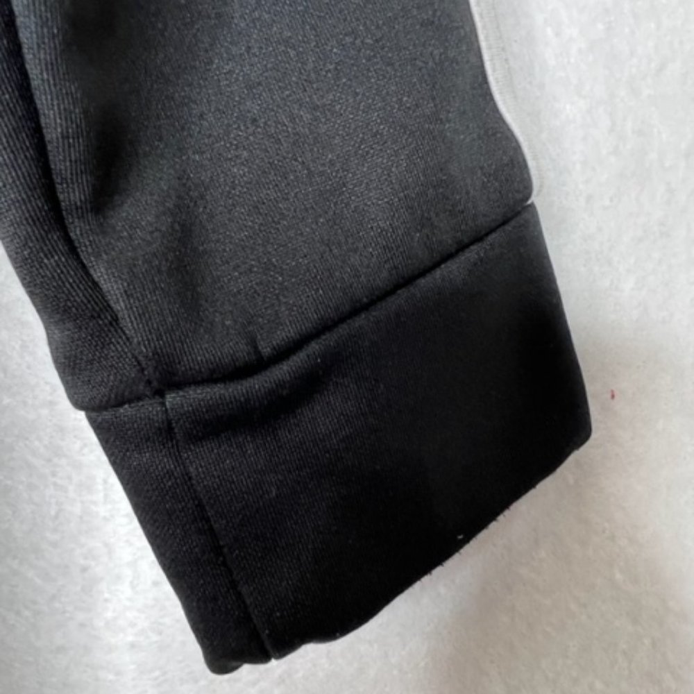 Adidas Hooded Jacket - Picture 5 of 8